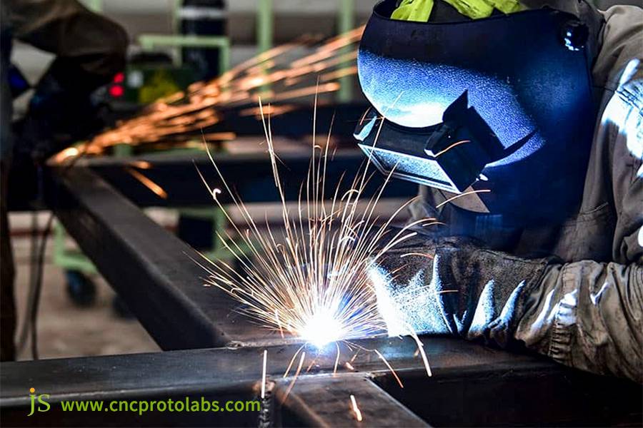 How To Get An Accurate Metal Welding Project Quote Online?